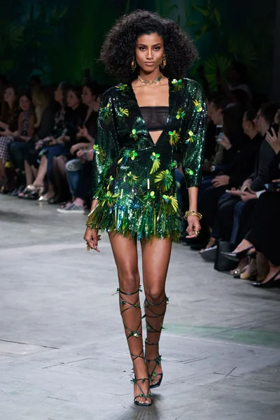 Look 53